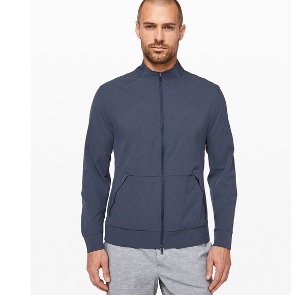⭐️HOST PICK⭐️ Lululemon Airing Easy Jacket - Blue - Picture 4 of 8